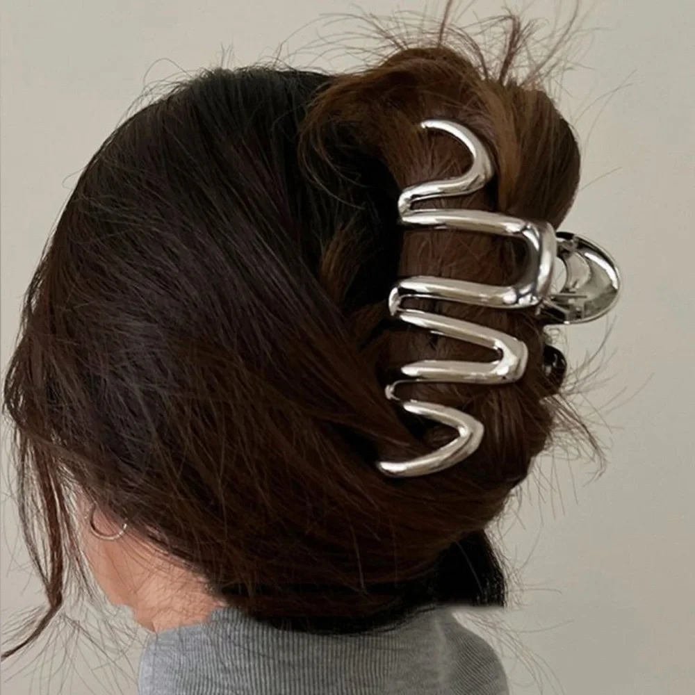 Silver Wavy Hair Claw Clip